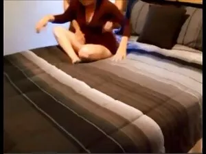 Él se corre en joven ...
