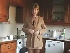 Magníficas MILFs y G ...