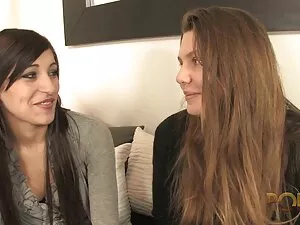 Su gran polla hará q ...